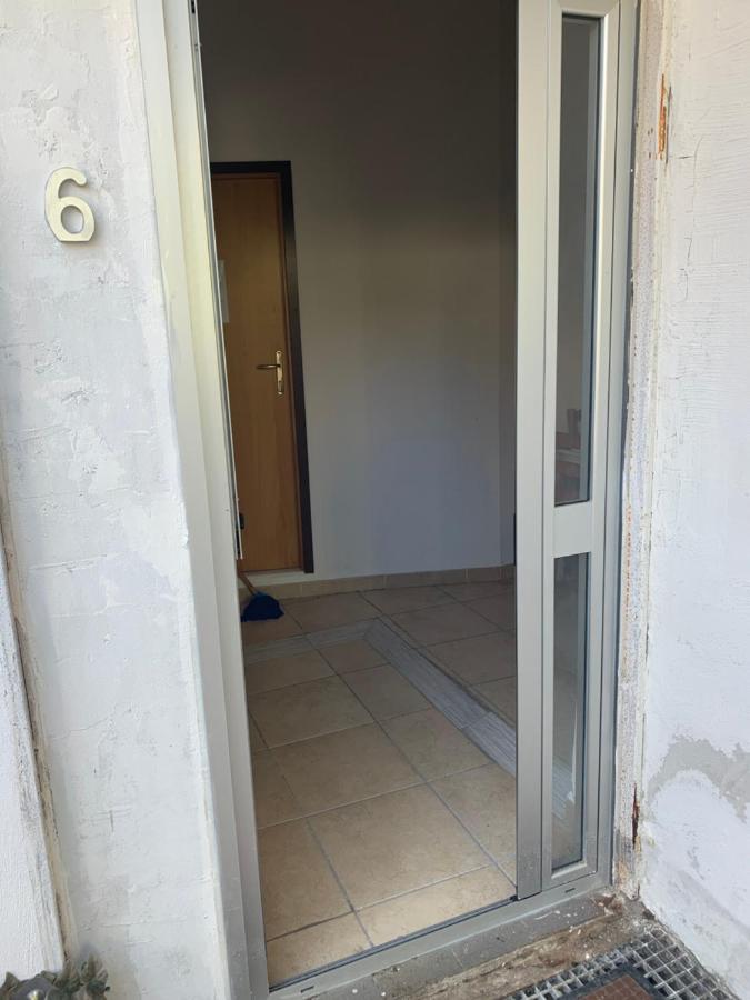 Villa Belvedere Mini Appartamento Pontecagnano Exterior photo